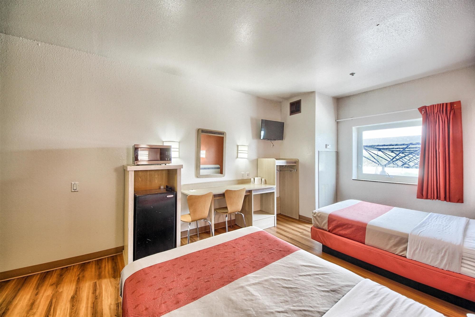 Motel 6-Mission, Tx Bagian luar foto