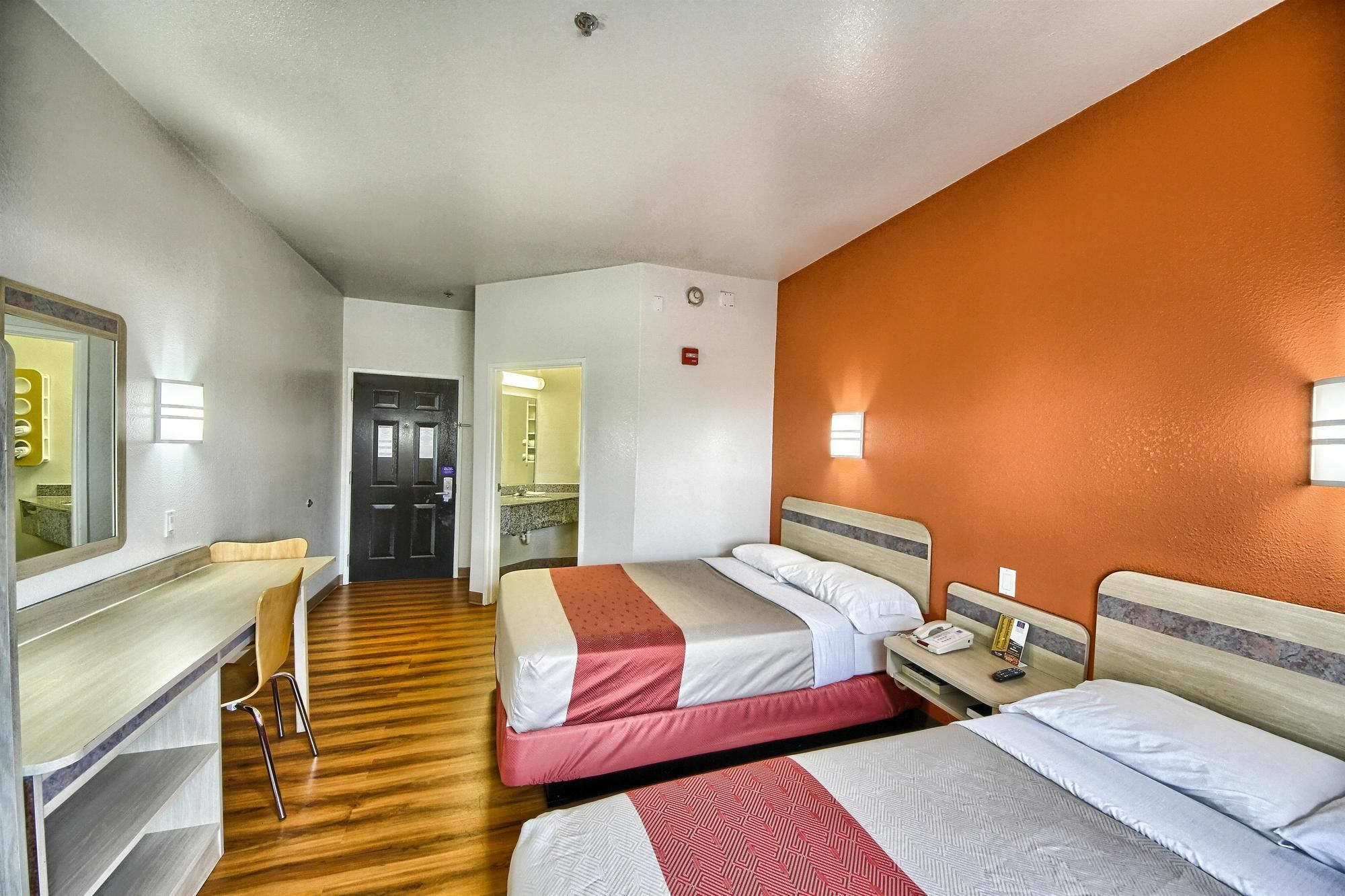 Motel 6-Mission, Tx Bagian luar foto